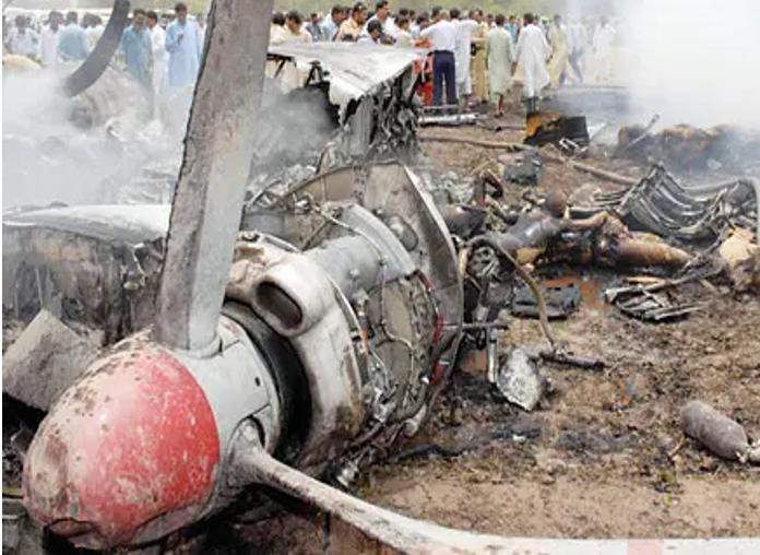 5·22巴基斯坦客机坠毁事故