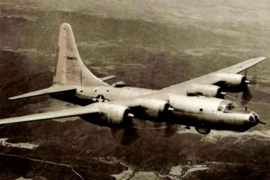 美B-32轰炸机
