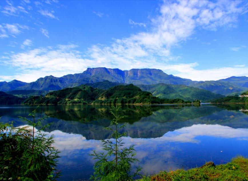 四川瓦屋山