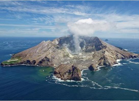 懷特島火山