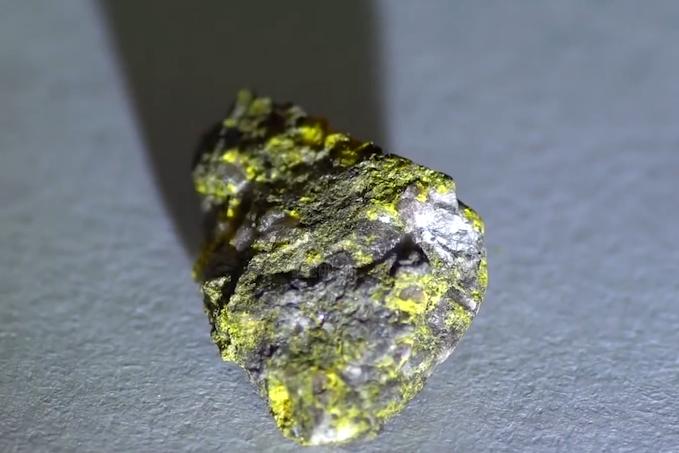 金属铀
