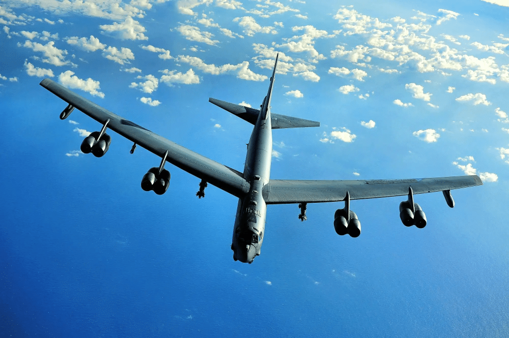 B-52轰炸机